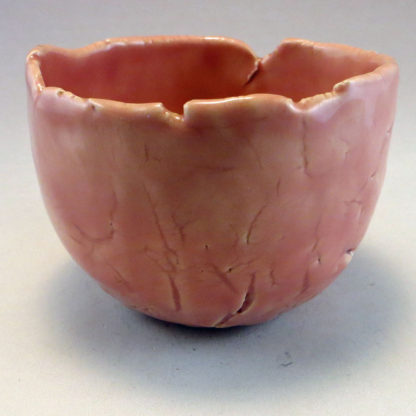 small pinched teabowl in pink
