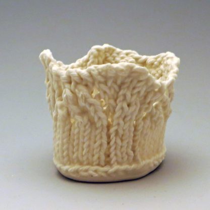 Knitted porcelain cup