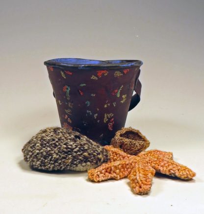 ceramic pail knitted shells